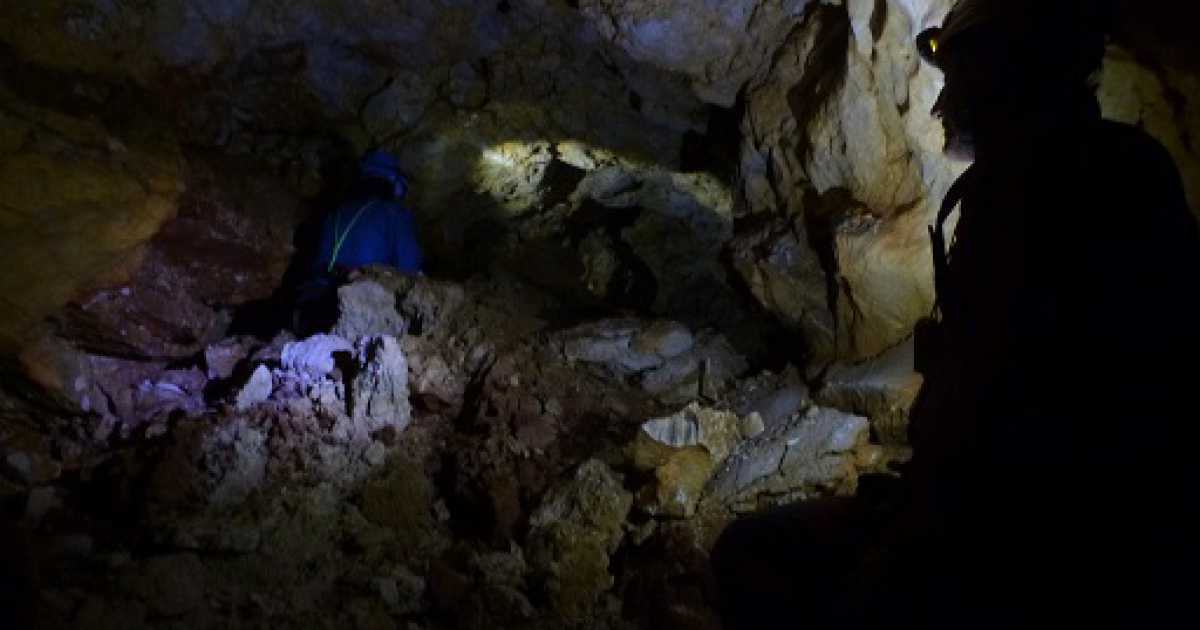 Scoperta l'unica vera grotta di Bari, ma � a rischio distruzione